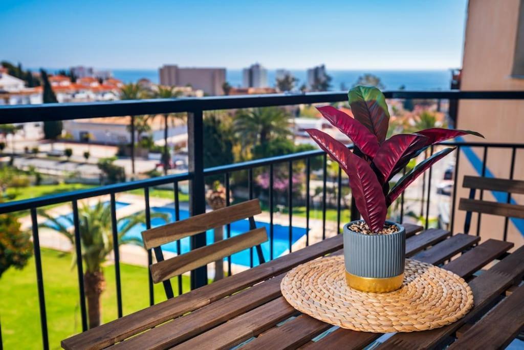 Coqueto Apartamento Con Vistas Torremolinos Exterior foto